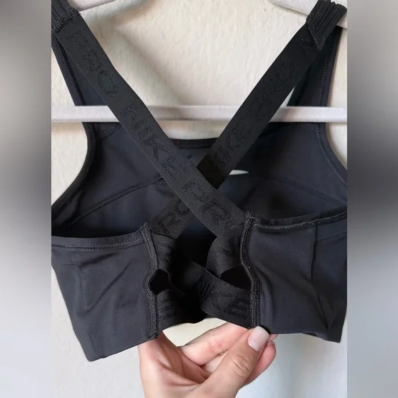 Nike Megan Thee Stallion Cut Out Sports Black Bra Size XS - Picture 9 of 10